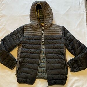 Point Zero Men's Black and Gray Puffer Jacket